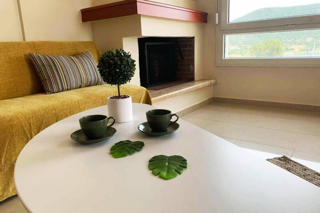 Port View House-Comfy Family Apartment-Panoramic View Néa Péramos Bagian luar foto